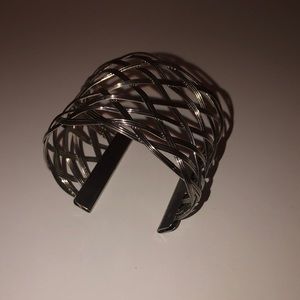 Cuff/upper arm bracelet
